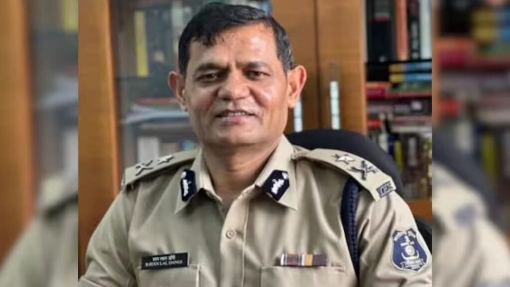 छत्तीसगढ़ में वरिष्ठ आईपीएस अधिकारी रतनलाल डांगी पर यौन उत्पीड़न का आरोप: जांच समिति गठित 68fb7017b5d90 ips ratan lal dangi 24245091 16x9 1