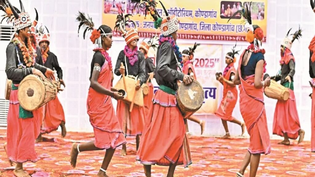 बस्तर पंडुम