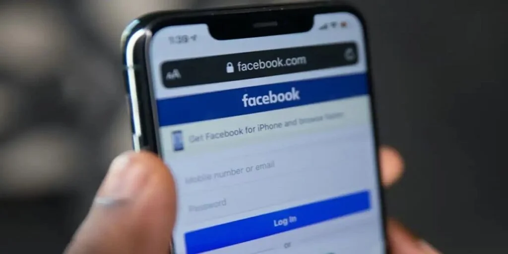 Facebook दे रही है हर महीने 2.5 लाख रुपये कमाने का मौका, बस करना होगा यह काम Facebook