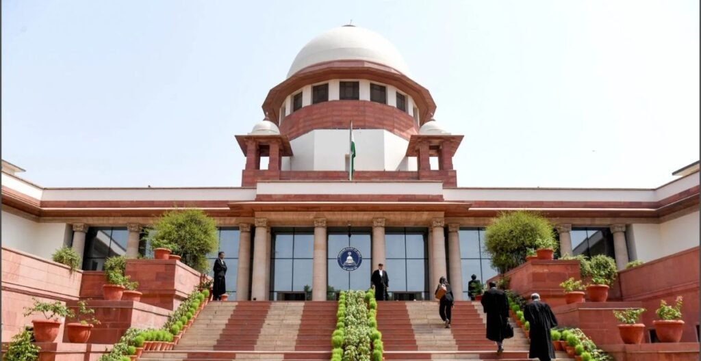 सबरीमाला समीक्षा याचिका पर सुप्रीम कोर्ट की टिप्पणी—क्या प्रतिमा छूने की अनुमति न मिलने पर संविधान देगा संरक्षण? सबरीमाला