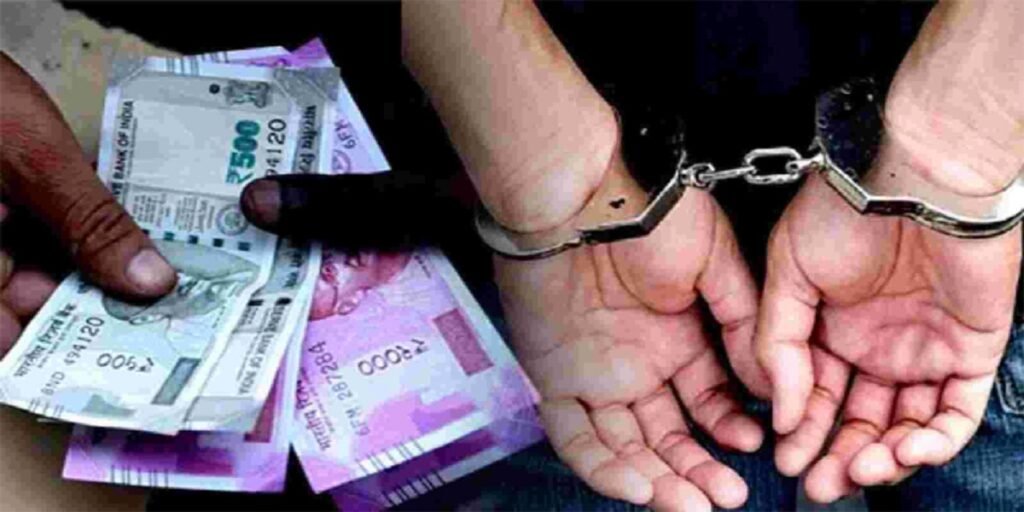CG Patwari Arrested: ACB का बड़ा एक्शन,15 हजार की रिश्वत लेते पटवारी गिरफ्तार 7