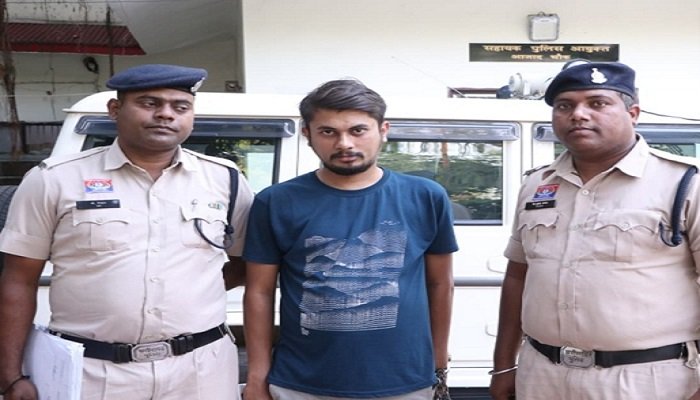 CG News : रायपुर में ऑनलाइन क्रिकेट सट्टेबाजी का बड़ा खुलासा, पैनल बेचने वाला आरोपी गिरफ्तार Untitled 57