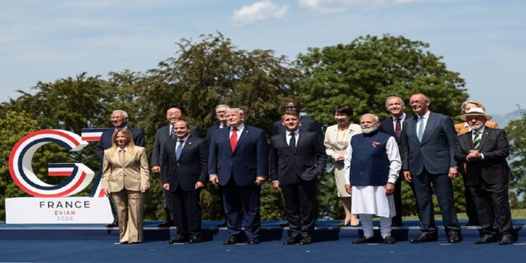 G7 Summit: PM मोदी संग हंसी-मजाक, मैक्रों की घड़ी गायब! मेलोनी ने छोड़ी स्मोकिंग, G-7 समिट में नेताओं के दिलचस्प किस्सों ने बटोरी लाइमलाइट 2 1