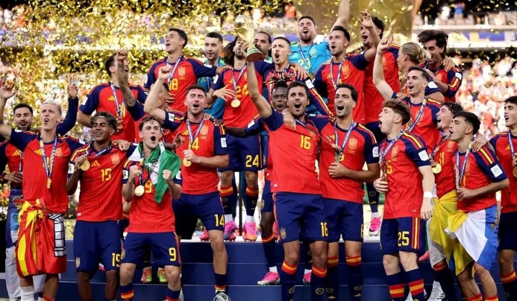 FIFA World Cup 2026 Champion: स्पेन बना दो बार का FIFA वर्ल्ड चैंपियन! देखें किस देश ने सबसे अधिक बार जीता है विश्व कप Untitled 258