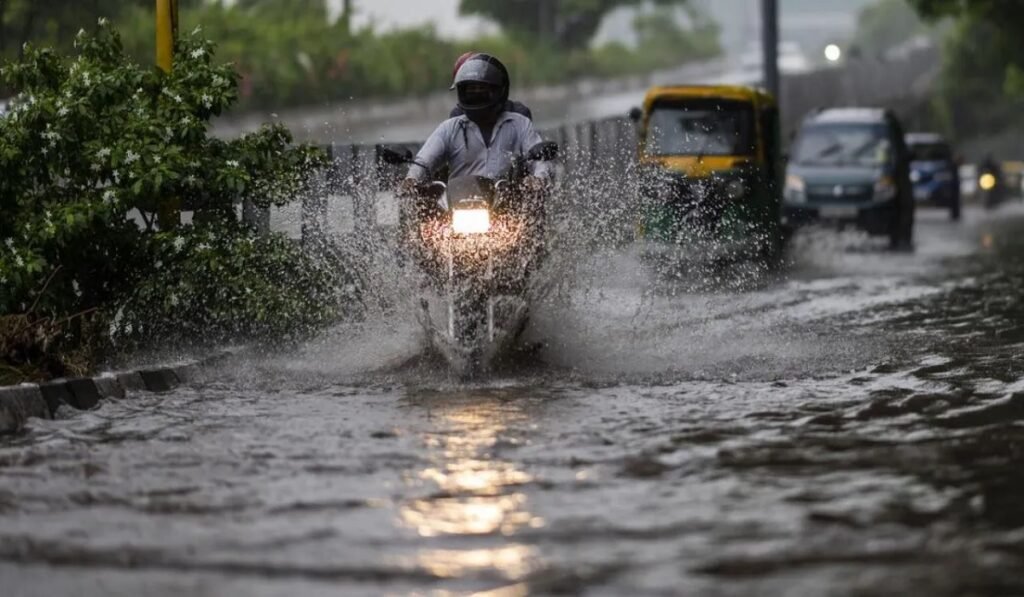 CG Weather Today: छत्तीसगढ़ में फिर तेज होगा मानसून का असर! कई इलाकों में बारिश की संभावना, मौसम विभाग ने जारी किया अलर्ट Untitled 266