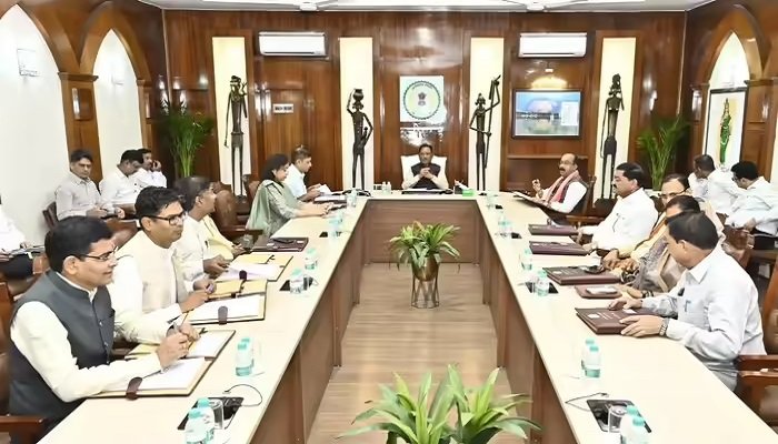 छत्तीसगढ़ कैबिनेट के बड़े निर्णय: अग्निवीरों को 10% आरक्षण, किसानों के लिए उर्वरक उपलब्धता पर बनेगी विशेष समिति Untitled 287