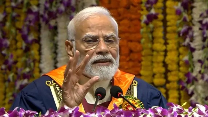 IIT दिल्ली में PM मोदी का युवाओं को बड़ा संदेश… “जिंदगी की परीक्षा में सब कुछ आउट ऑफ सिलेबस होता है” Untitled 62