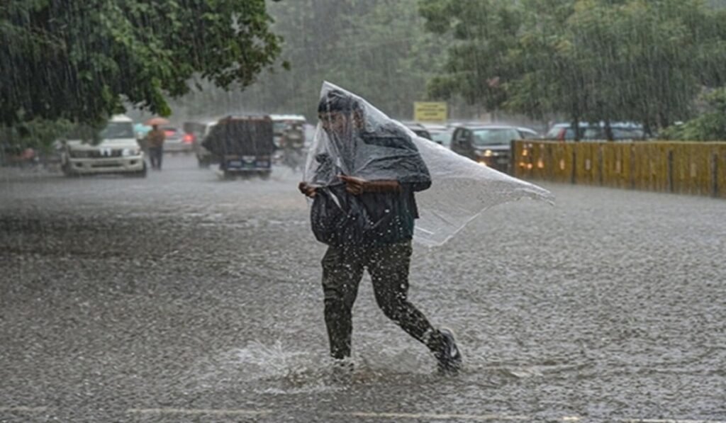 CG Weather Alert: डिप्रेशन के असर से छत्तीसगढ़ में बारिश का दौर, अगले 2 दिन रहेगा असर Untitled 267